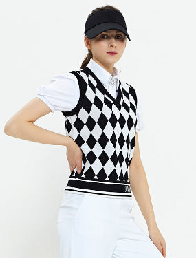 Argyle Pattern V-Neck Vest-Red, Green, Black