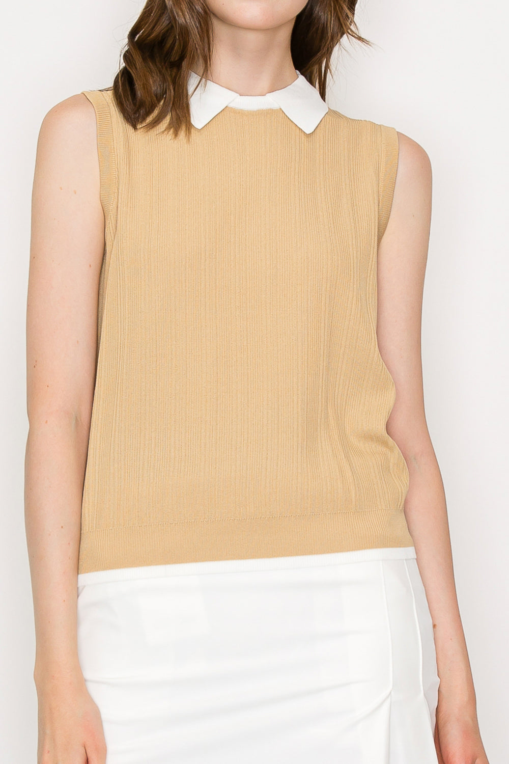 Collar Sleeveless Top